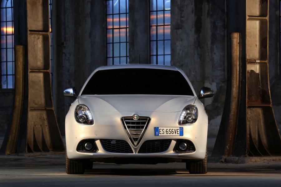  Alfa Romeo Giulietta Sportiva (940) 2013 года  (WW) (фото 26 из 32)